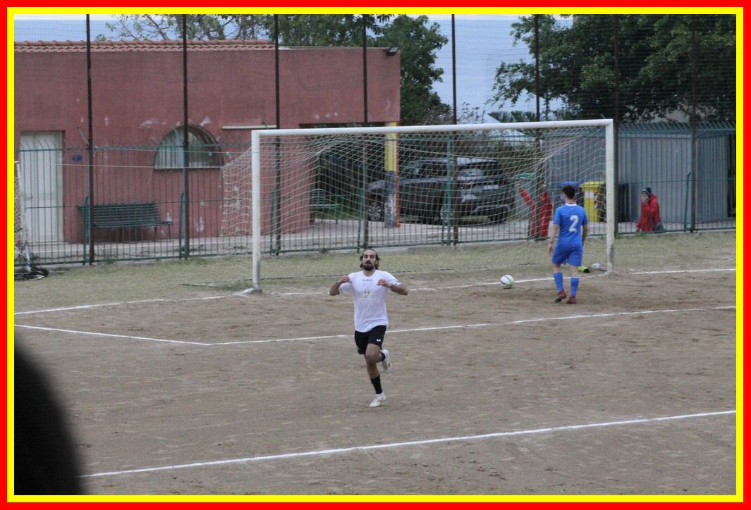 IMG_9870_tn.jpg