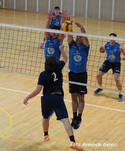 DSC00106y_tn.jpg
