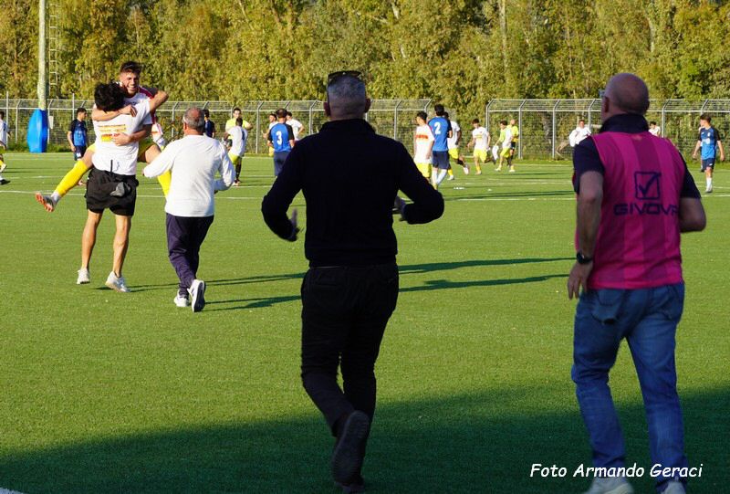 DSC00819y_tn.jpg