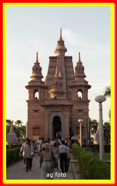 2000p4708018_tn.jpg