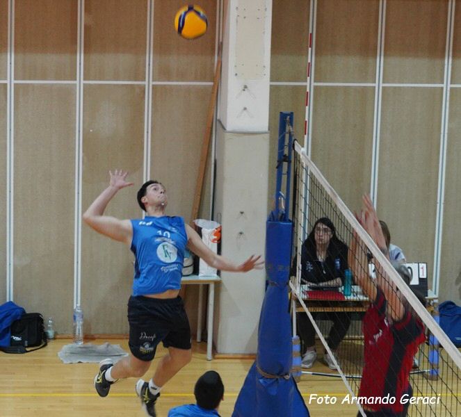 DSC04693y_tn.jpg