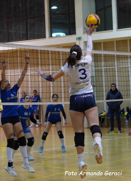 DSC08901y_tn.jpg