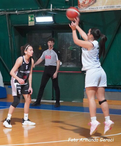 DSC04184y_tn.jpg